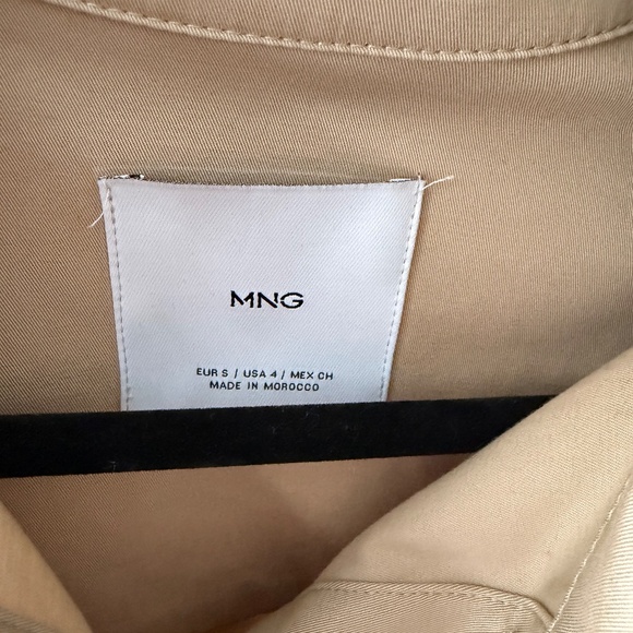 Jacket - Picture 3 of 5